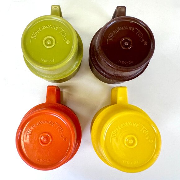 TUPPERWARE Vtg 17 Piece Kid Mini Dishes Pitcher Mug Toys Plates Cups Bowls 1970s - Picture 13 of 16
